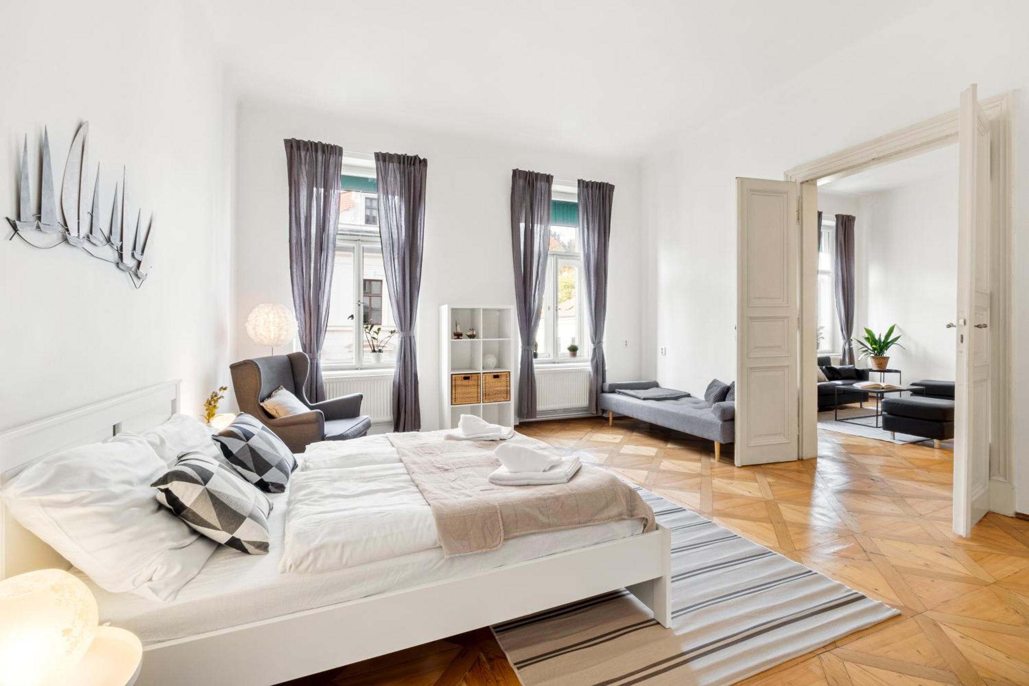 Prague Hotel Apartments エクステリア 写真